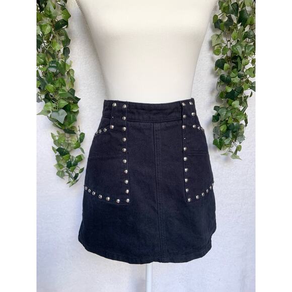 Urban Outfitters BDG Black Cotton High Waisted Studded Mini Skirt Women's Small - Picture 1 of 10